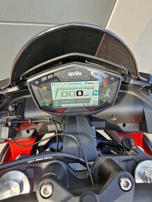 2023 Aprilia Tuono 660 plus příslušenství - 9