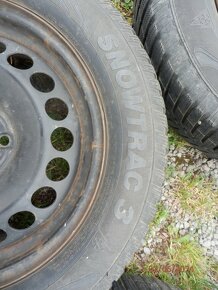 4xObutá zimní sada kol na OPEL CORSA D  185/65 R15 - 9