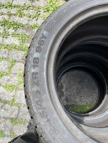 Pneu 245/45R18 96Y - 9