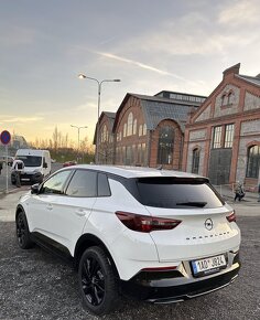 Opel GRANDLAND X GS PureTech 130 AT8 - 9