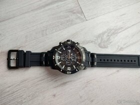 INVICTA Pro Diver SCUBA WR100M - - 9