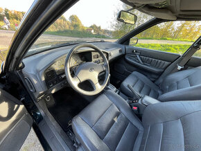 Subaru Legacy 1991 sedan - 9