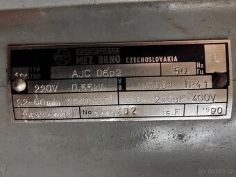 elektromotor 220V / 0,55 kw - 9