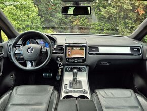 Touareg 3.0TDI,ČR-serviska,vzduch,tažné,360kamera - 9