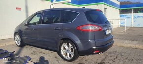 Ford S-MAX - 9