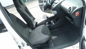 Toyota AYGO 1,0i 5dveř. - 9