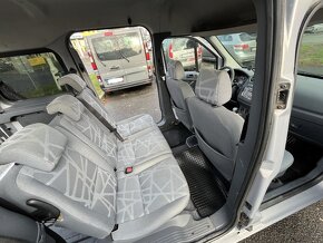 Ford Tourneo Connect 2011 1,8 TDCi - 9