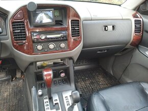 Mitsubishi Pajero 3.2 did automat R.V .2003 - 9