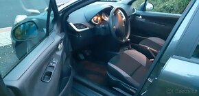 PEUGEOT 207COMBI 1.4i rok 2009  naj.116tis.km - 9