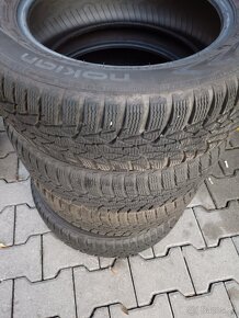 Zánovní zimní pneumatiky ,175/65r15,215/45r17. - 9