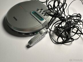 Discman Sanyo - 9