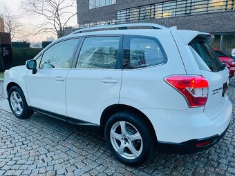 Subaru Forester 2.0 4x4 AUTOMAT KAMERA VÝHŘEV SERVISKA SUBAR - 9