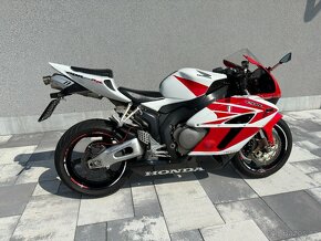 HONDA CBR1000RR - 9