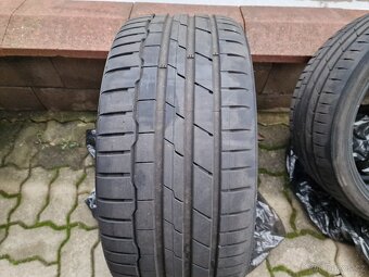 Hankook Ventus S1 EVO 3 245/35 ZR19 93Y - 9