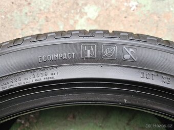 Pár zimních pneu Pirelli Scorpion Winter 265/40 R21 XL - 9