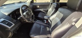 Citroën C-Crosser, 2,2HDi, pravidelně servisováno - 9