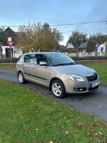 Skoda fabia 1,2 htp 51kw r.v 2009 56tis km čr tazne - 9