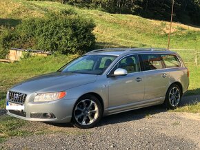 VOLVO V70 2012 OCEAN RACE - 9