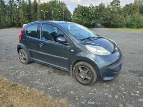 Peugeot 107 - 9