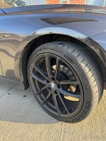 BMW 320i F30 Automat | M Paket | Nízký nájezd - 9