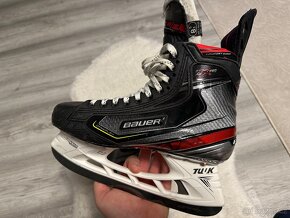 Brusle Bauer Vapor 2x Pro - 9