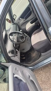 Prodám Citroën Xsara Picasso 1.6i 16V - 9