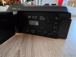 Panasonic HC VX980, 4K kamera - 9