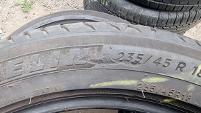 Letní pneu 235/45/18 Michelin - 9