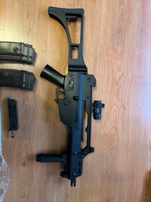 Airsoft samopal Heckler&Koch s příslušenstvím - 9