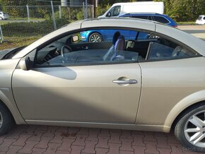 Renault Megane Cabrio 2.0 benzín - 9