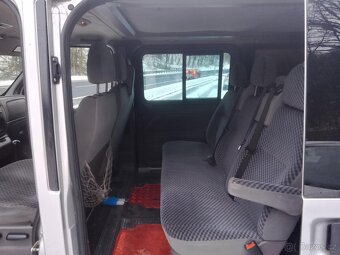 Ford transit TOURNEO 2.0 Tdci 74kw 9mist - 9