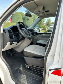 Volkswagen Transporter T6 - 2.0 TDI Sanitní vůz Manuál - 9