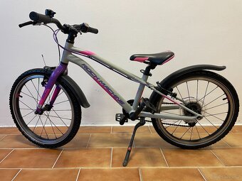 lehké 20" dívčí kolo Rock Machine Thunder váha jen 8.3kg - 9