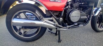 Honda vf 750s Sabre Youngtimer - 9