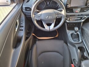 Hyundai i30 1.4 73kW - 9