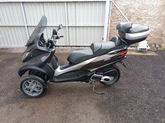 Piaggio mp3 300ie LT ABS,ASR Cz doklady v ceně - 9