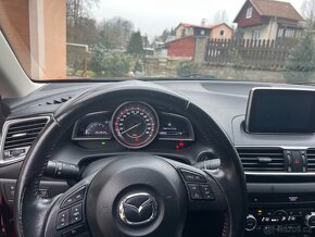 Mazda 3 2,2 tdi - 9