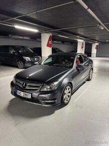 Mercedes benz c 250 cdi coupe - 9