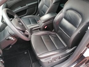 ŠKODA SUPERB COMBI II. 2.0TDI CR 125KW DSG ELEGA 198TKM 2015 - 9