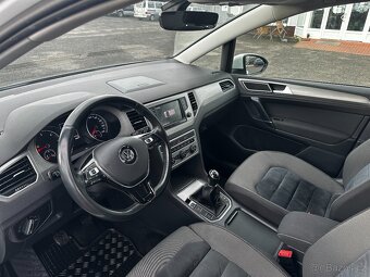 VW GOLF SPORTSVAN 1,6 TDI -- MÁLO KM -- PŮVOD ČR - 9