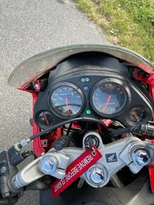 Honda cbr 125 2005 - 9