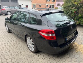 Renault Laguna 2.0 DCi kombi - 9