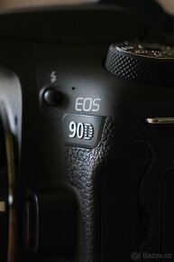 Canon EOS 90D - 9
