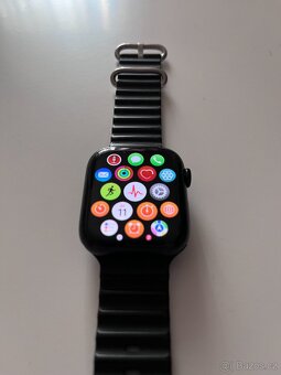 Apple Watch 8 45mm - 9