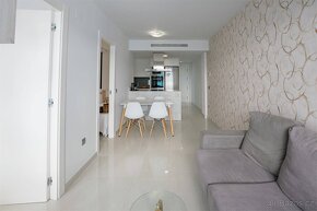 Moderní apartmán v centru Torrevieja,Španělsko - 9