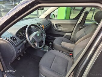 Prodám Škoda Roomster COMFORT 1.6TDI 77KW 03/2011 - 9