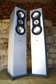 ELAC 107 JET - 9