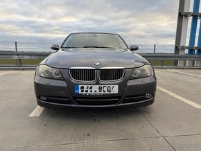 BMW 330i (E90) sedan - 9