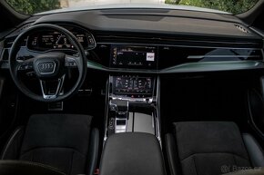 Audi Q8 55 TFSI mHEV quattro tiptronic - 9