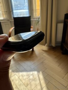 Apple Watch Series 7 (LTE, GPS) 45mm - 9